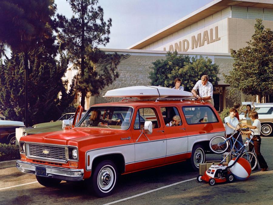 Chevrolet Suburban '1973